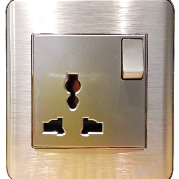 Eva Royal Multi Socket 13/Amp