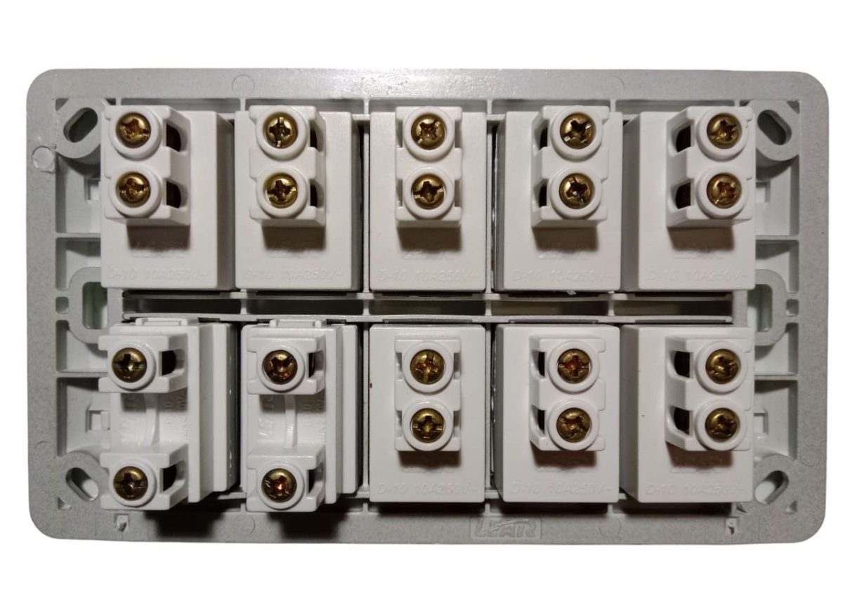 Lear Blesso Multi Colour 8-Switch + 2-Socket - Image 2