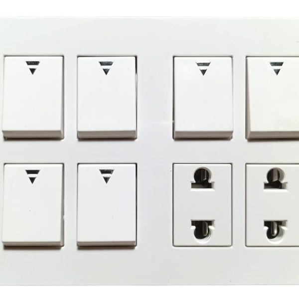 Lear Super White 6-Switch + 2-Socket