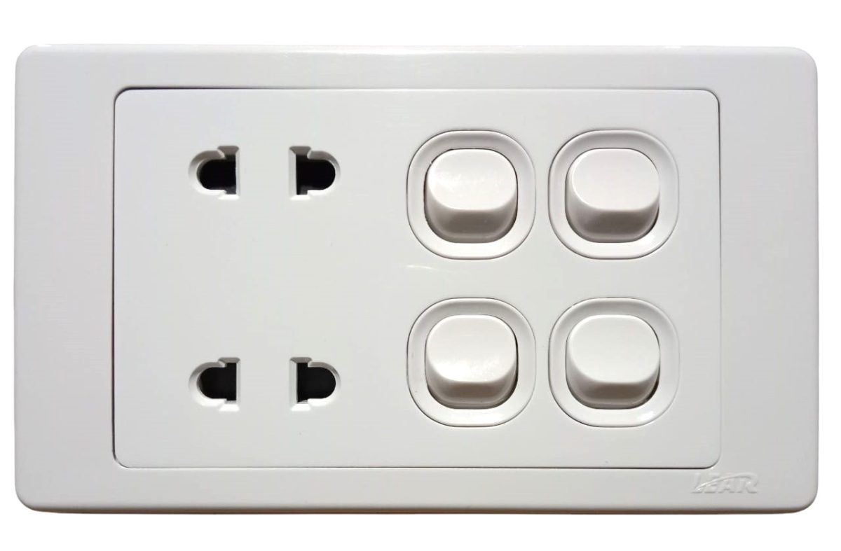 Lear Rainbow 4-Switch + 2-Socket - Image 1