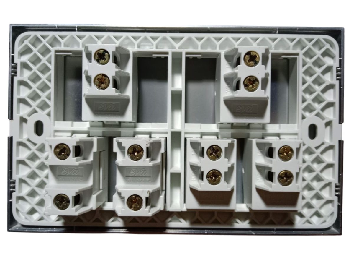 Eva Rose Gold 4-Switch + 2-Socket - Image 2