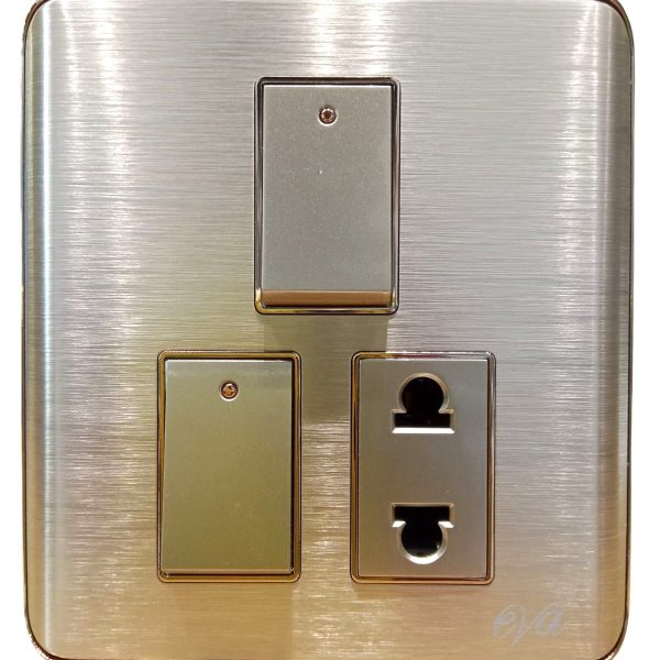 Eva Royal 2-Switch + 1-Socket