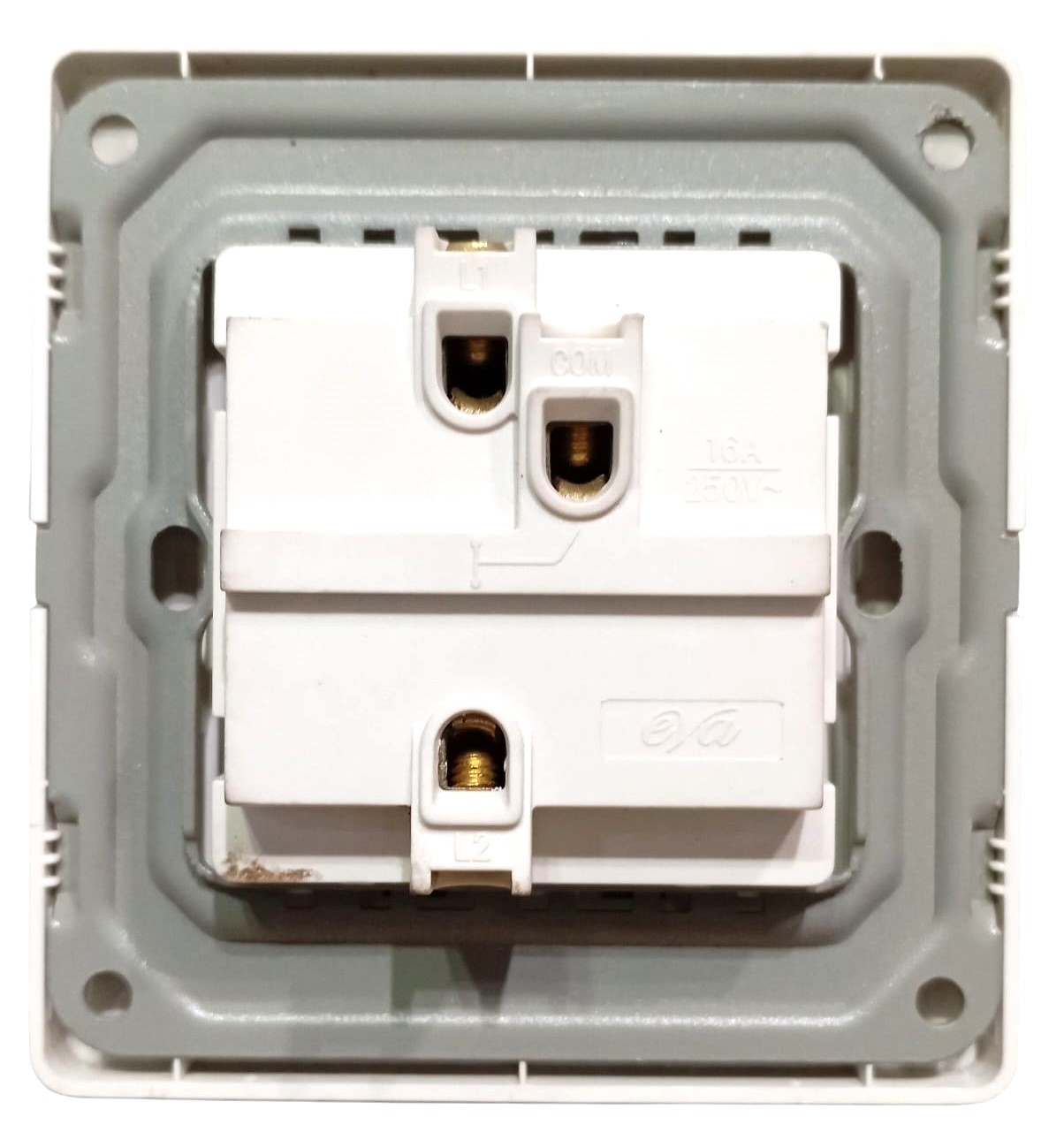 EVA-WHITE-1-GANG-2-WAY-FRONT Eva White One Gang 2-Way Switch - Image 2