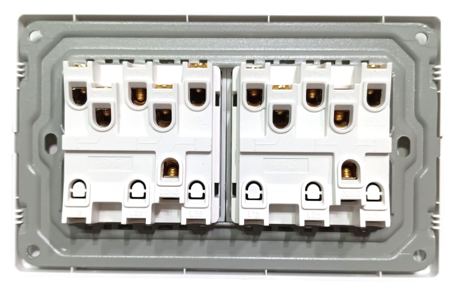 EVA-WHITE-6-GANG-BACK Eva White Six Gang Switch - Image 2