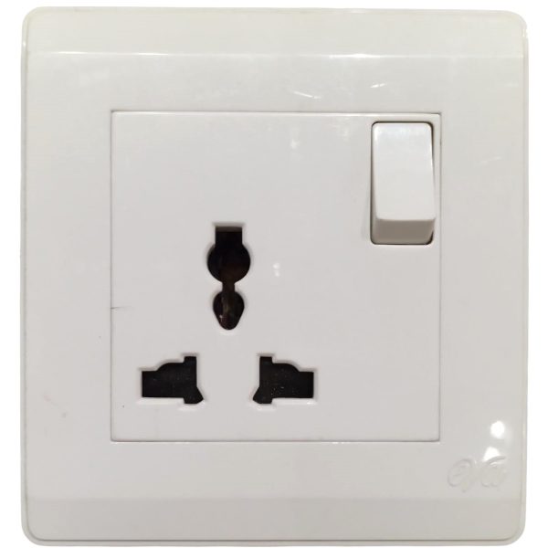 Eva White Multi Socket 13/Amp + Double USB