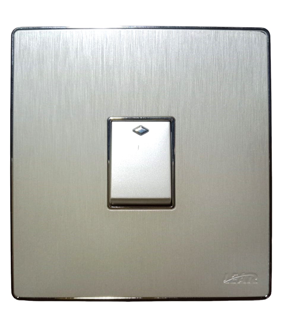 LEAR-DELUX-1-GANG-FRONT Lear Deluxe Universal Light Plug 5 IN 1 - Image 4