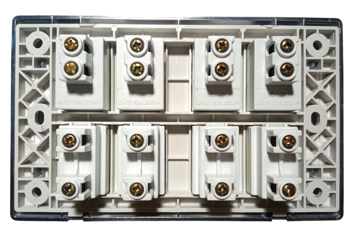 LEAR-DELUX-44-BACK- Lear Deluxe Universal Light Plug 5 IN 1 - Image 9