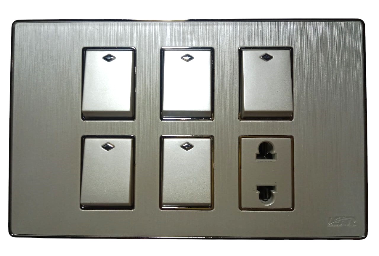 LEAR-DELUX-51-FRONT-2 Lear Deluxe Universal Light Plug 5 IN 1 - Image 13