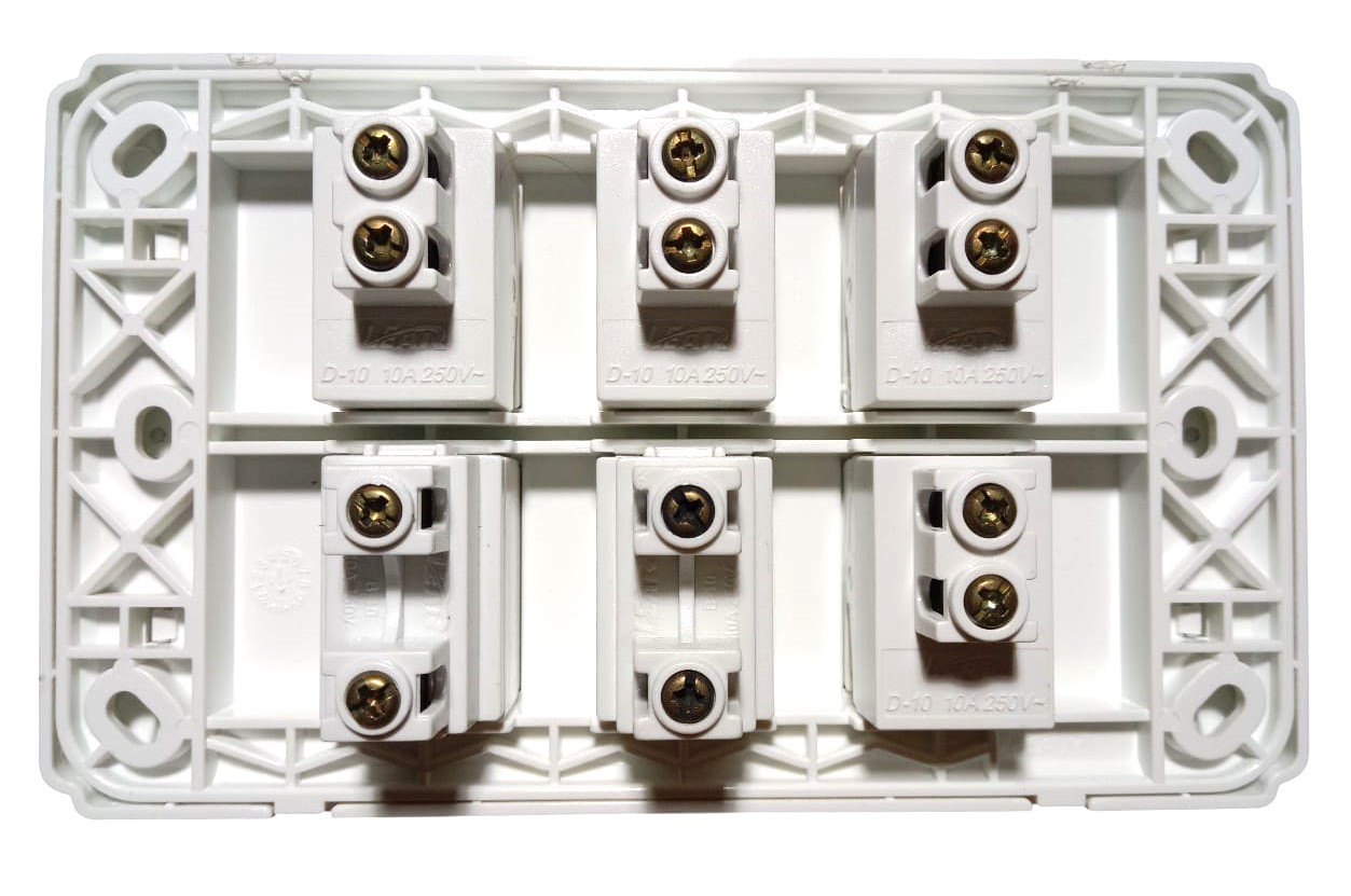 LEAR-WHITE-42-BACK-1 Lear White 4-Switch + 2-Socket - Image 2