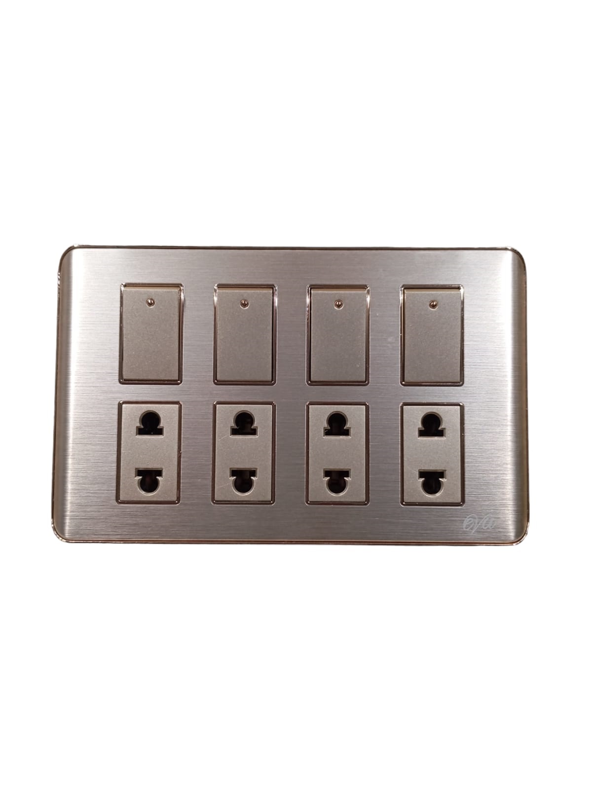 WhatsApp-Image-2024-01-23-at-14.22.58 Eva Royal 4-Switch + 4-Socket - Image 3