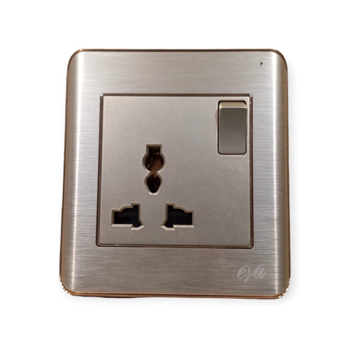 Eva Royal Multi Socket 13/Amp - Image 3