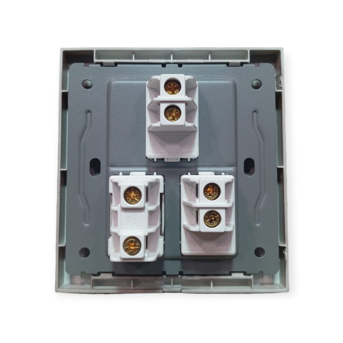 Eva Star Plus 2-Switch + 1-Socket - Image 2
