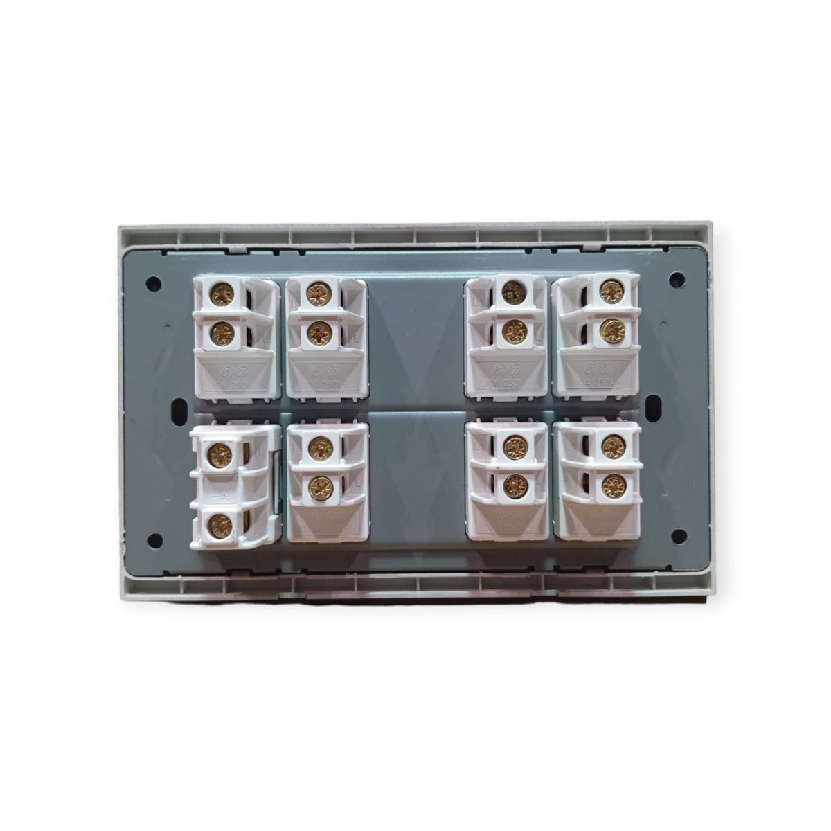 Eva Star Plus 7-Switch + 1-Socket - Image 2