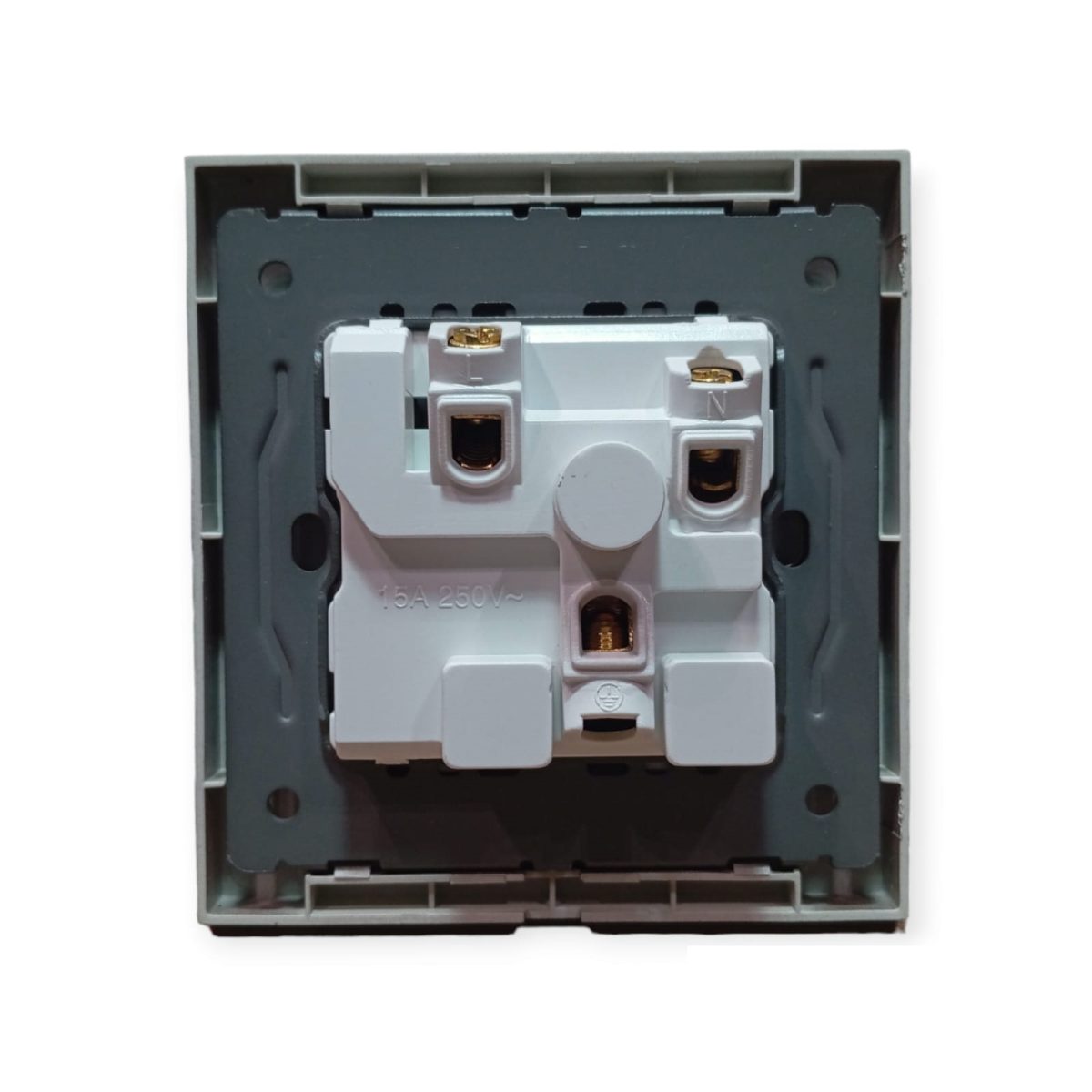 Eva Star Plus Power Plug 15/amp - Image 2