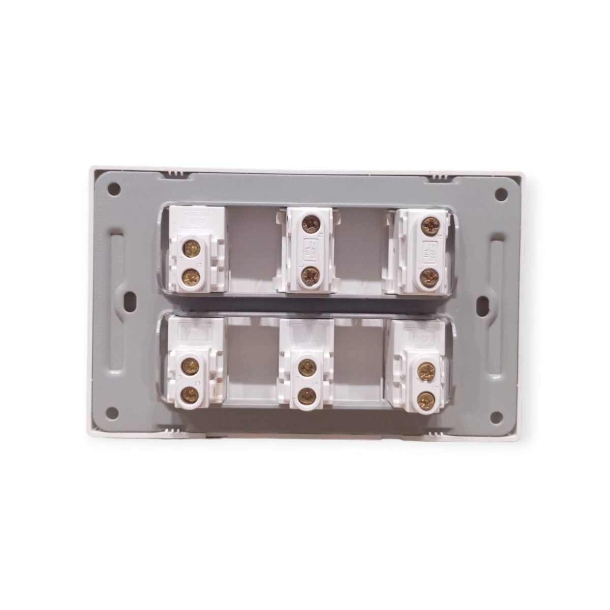 Eva Glamor 4-Switch + 2-Socket - Image 2