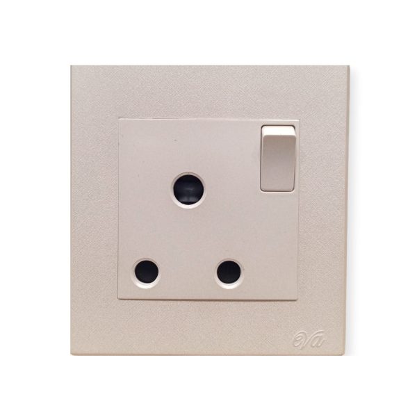 Eva Glamor Power Plug 15/amp